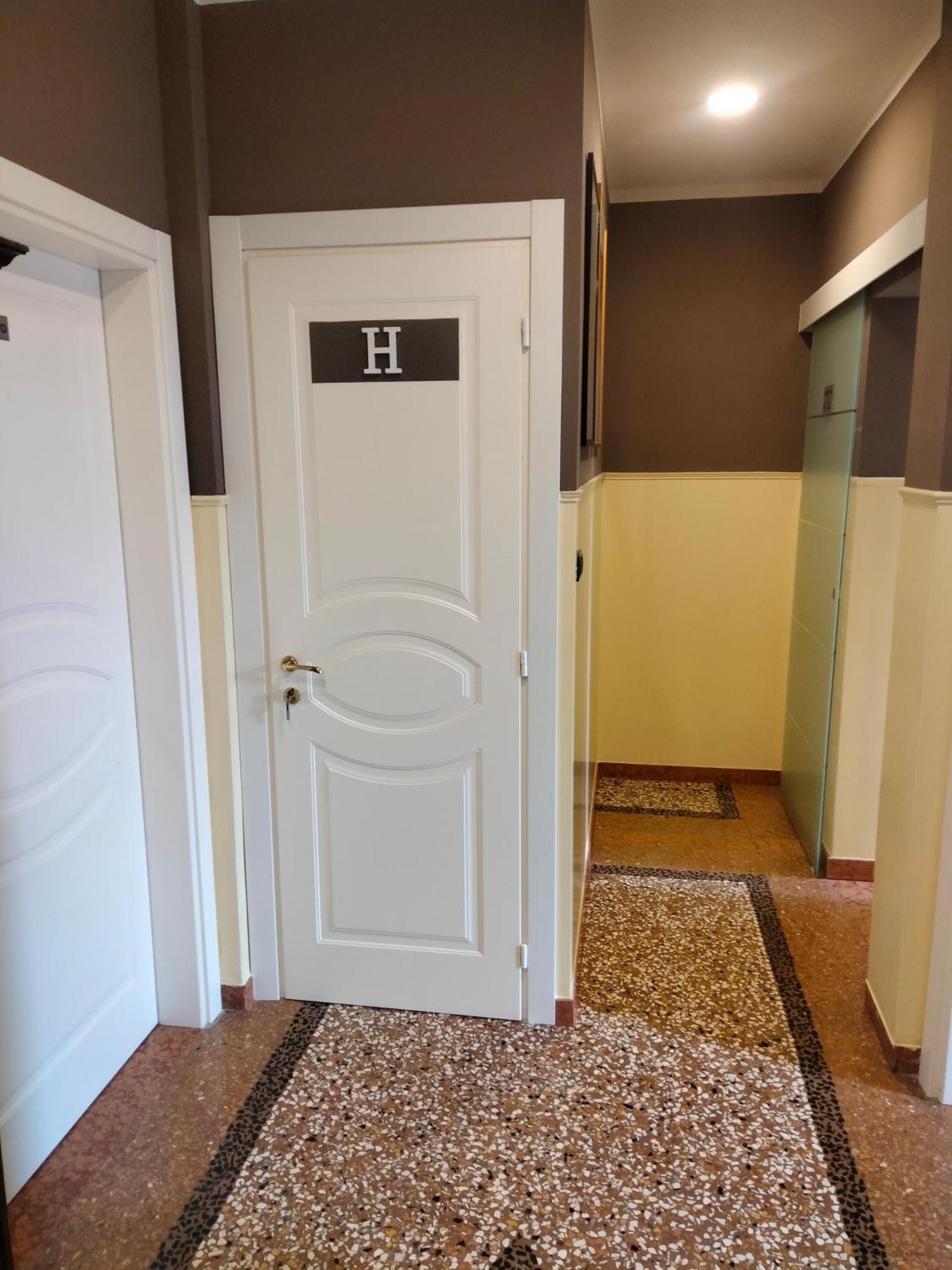 Sant'Orsola Palace - Rooms And Suites Bologna Esterno foto